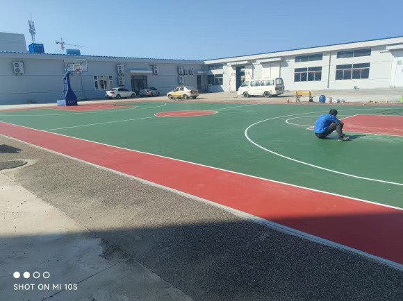 煙臺清泉集團??PU藍球場